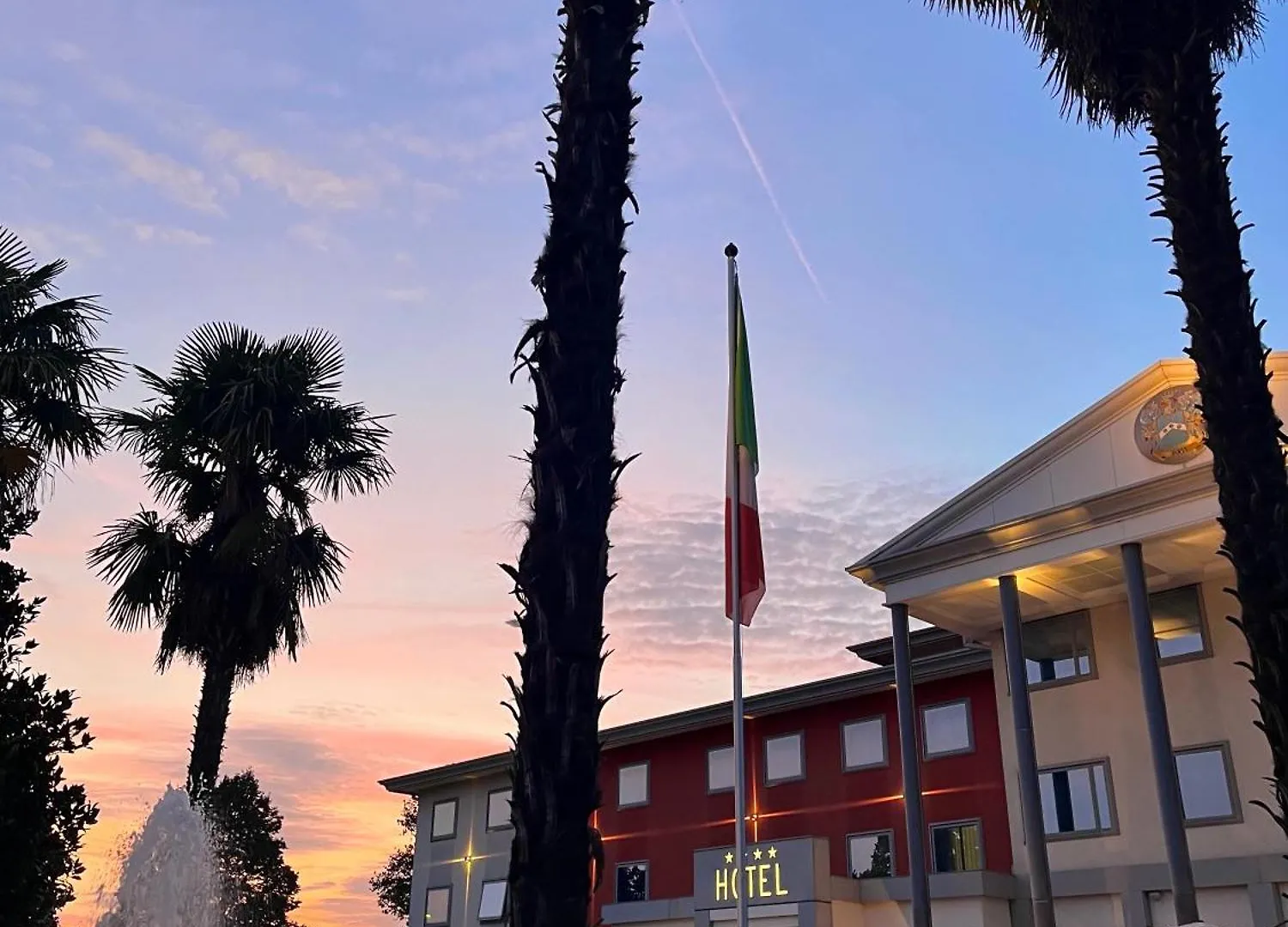 Hotel Poppi Mira